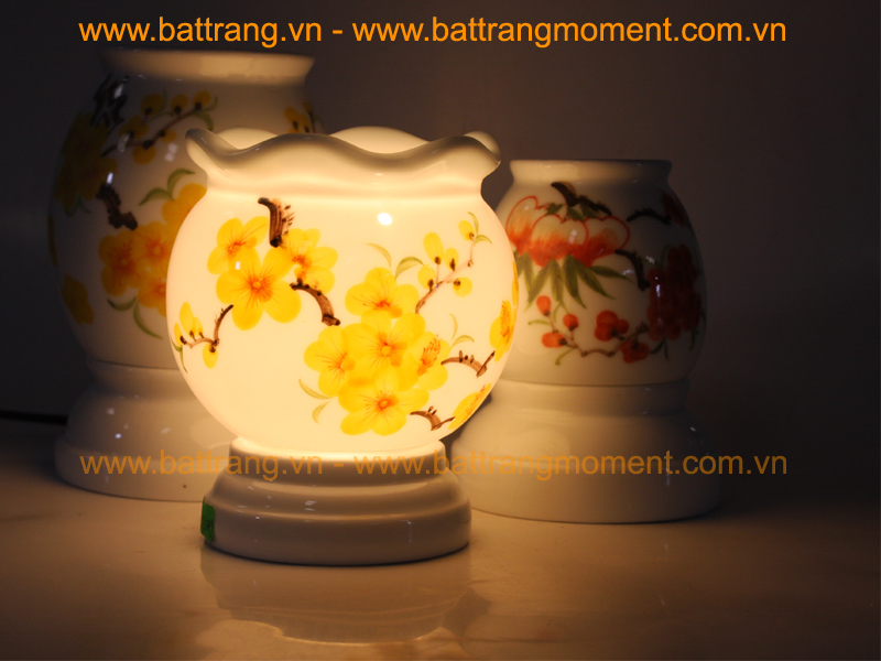 Bat Trang Ceramic Oil Lamp by Bat Trang Ceramics Group 